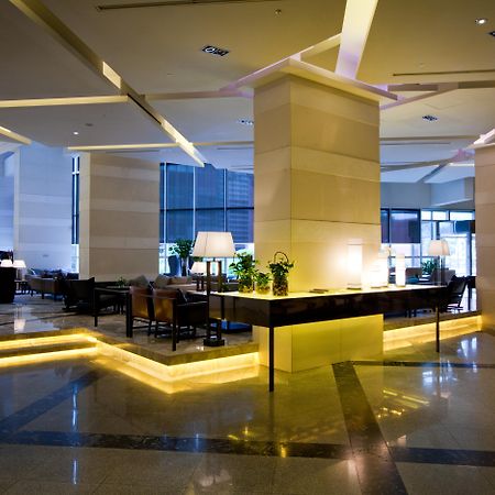Grand Mercure Ambassador Changwon Exterior foto