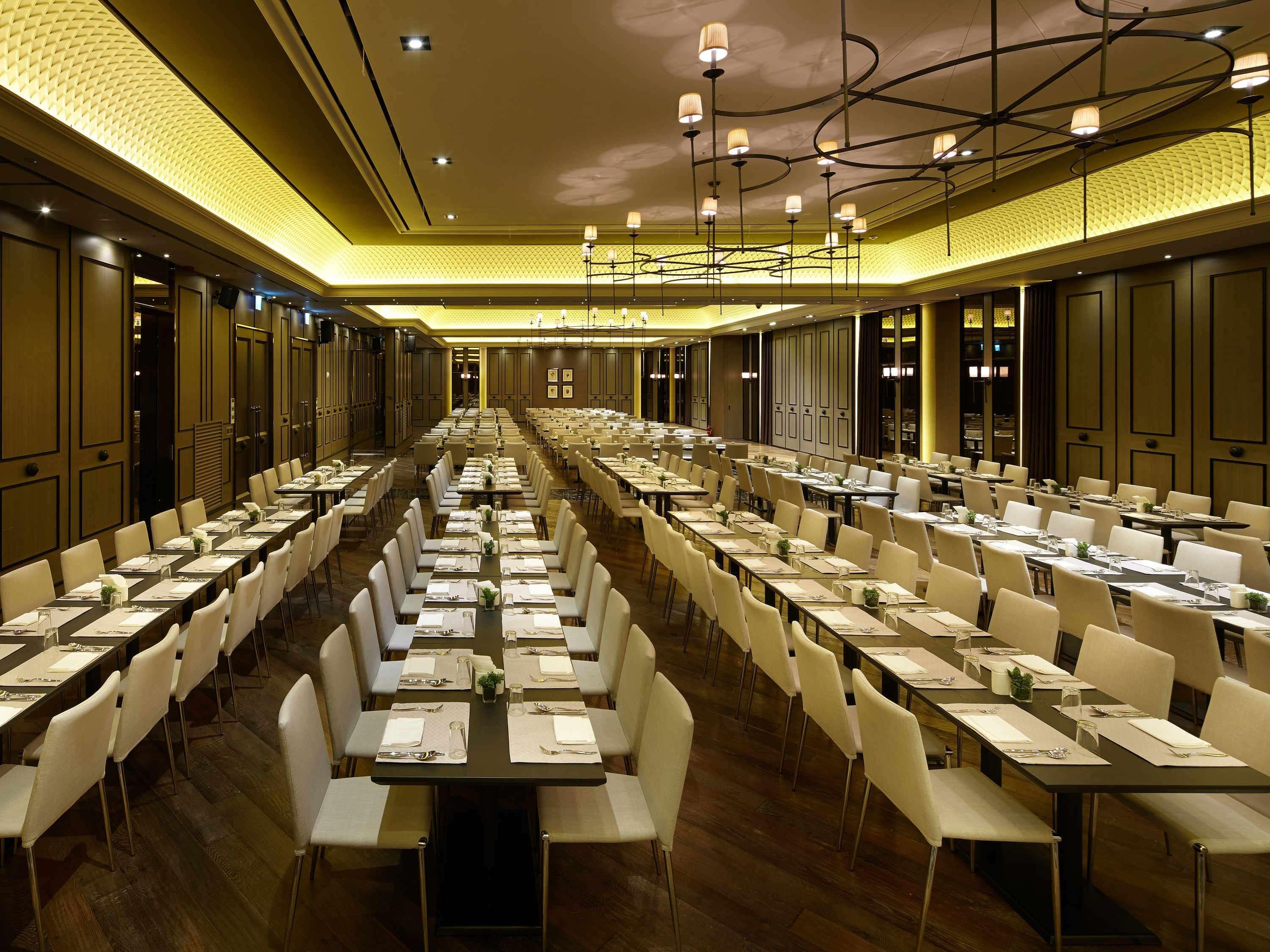 Grand Mercure Ambassador Changwon Exterior foto