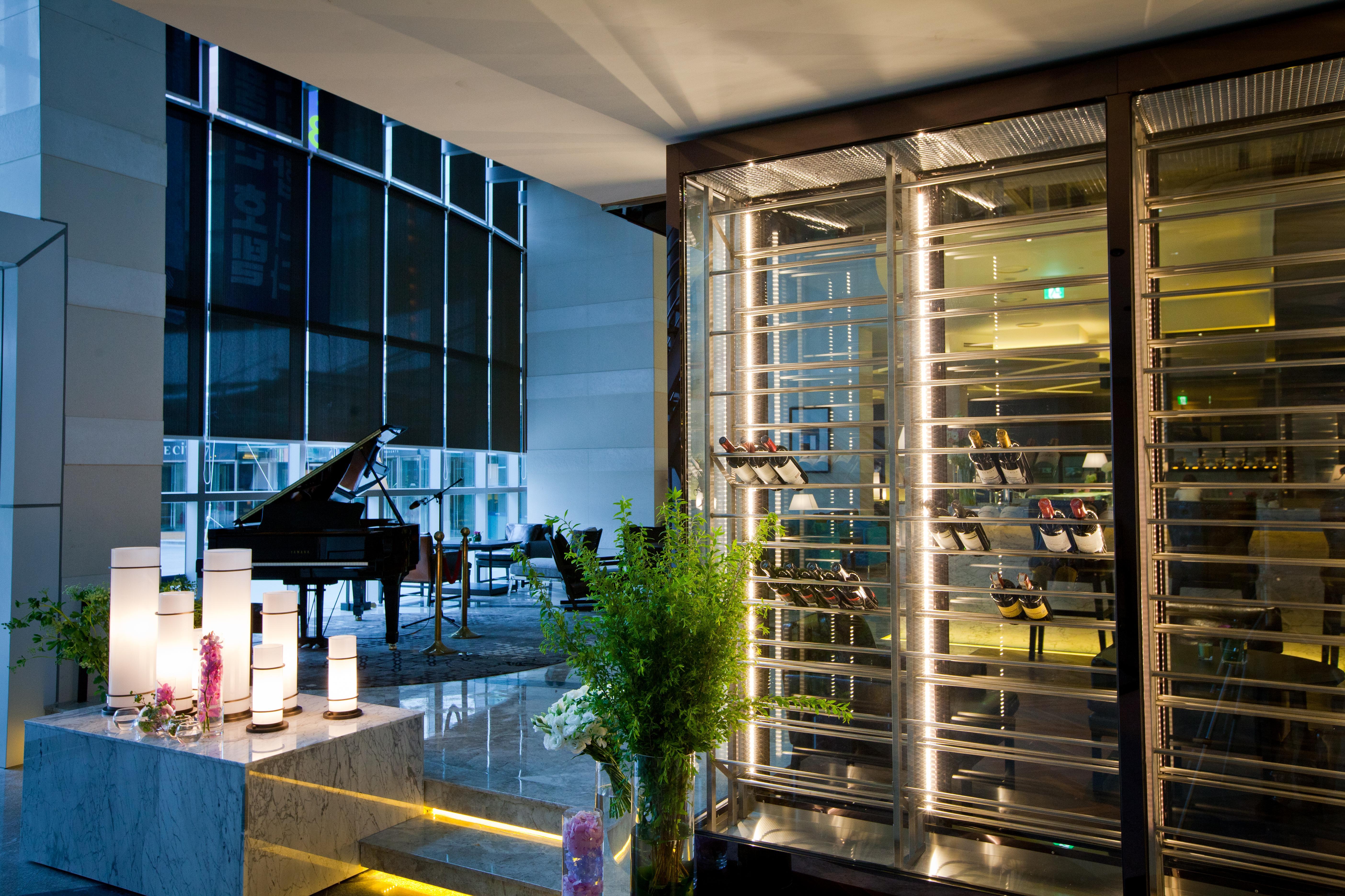 Grand Mercure Ambassador Changwon Exterior foto